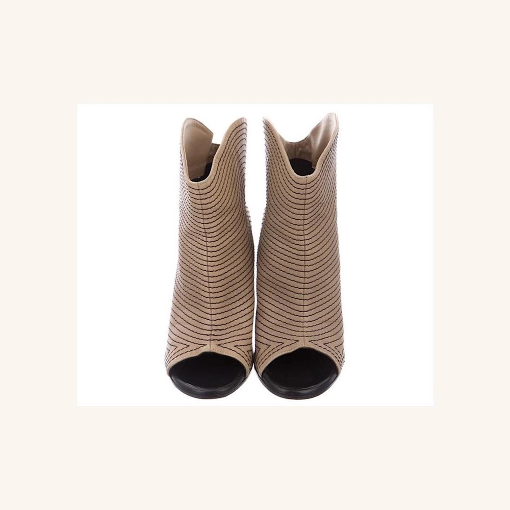 Giuseppe Zanotti